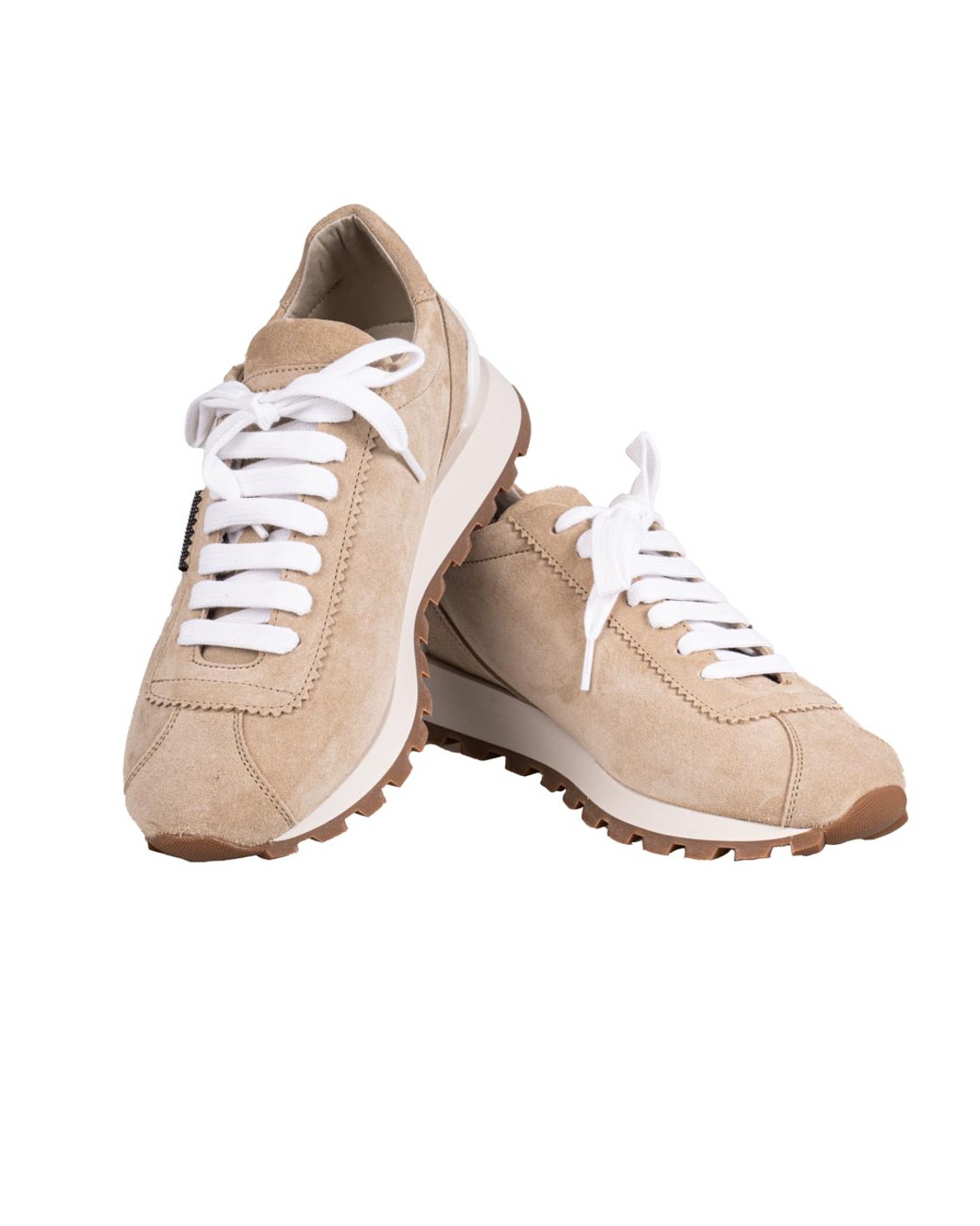 shop BRUNELLO CUCINELLI  Sneakers: Brunello Cucinelli runners in camoscio con Shiny Tab.
Chiusura con lacci piatti in cotone.
Fodera in tessuto.
Suola in micro leggero.
Battistrada in gomma TPU.
Decorazione in monile Nickel-free.
Composizione: 100% VERA PELLE.
Made in Italy.. MZSFG2110-C4180 number 3683017